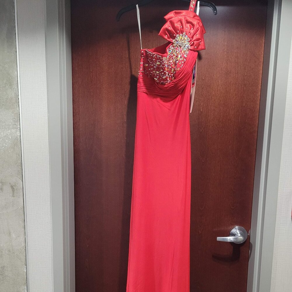 Tony Bowls 112707 Red Size 2 Prom Dress